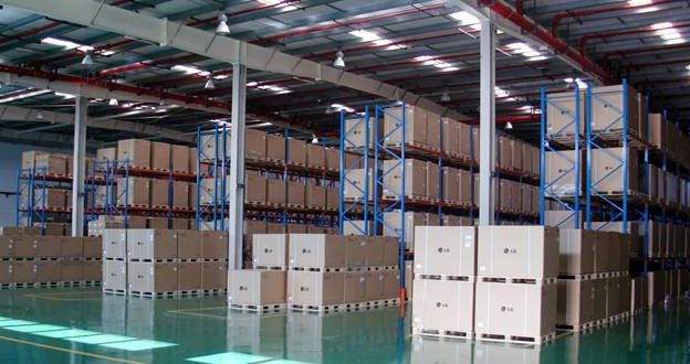 Top 10 Benefits To Keeping Your Warehouse Clean And Organized