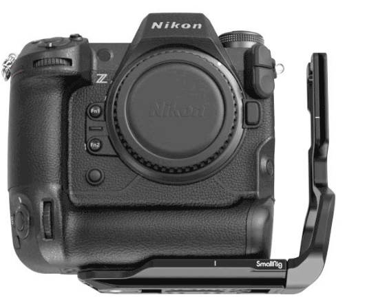 DSLR camera