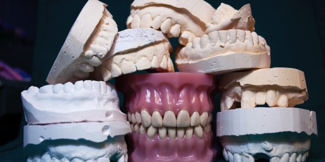 Choosing the Best Dentures