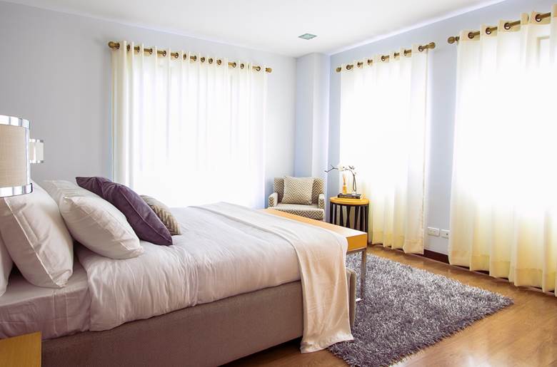 Romantic Bedroom Look