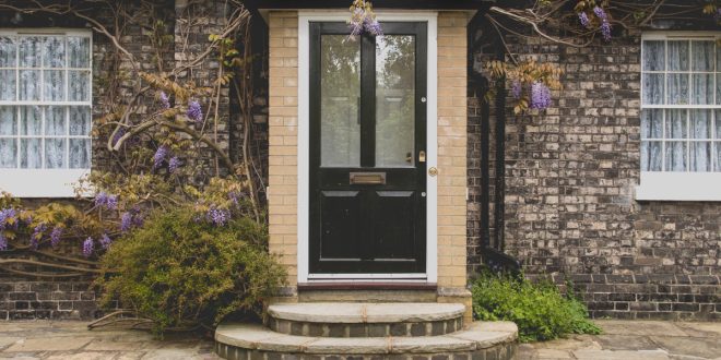 Build a Home on a Residential Lot
