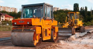 How to Save Money on Construction Equipment