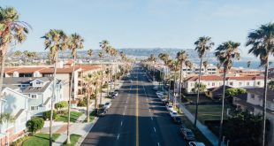 Why Are People Moving From California to Arizona