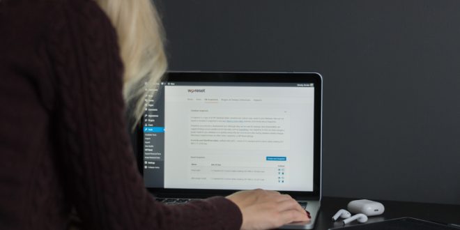 What Is the Difference Between WordPress And WooCommerce
