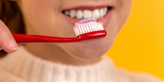 Best Toothpaste for Sensitive Teeth