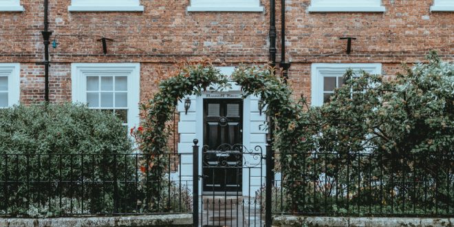 Living in a Gated Apartment Complex