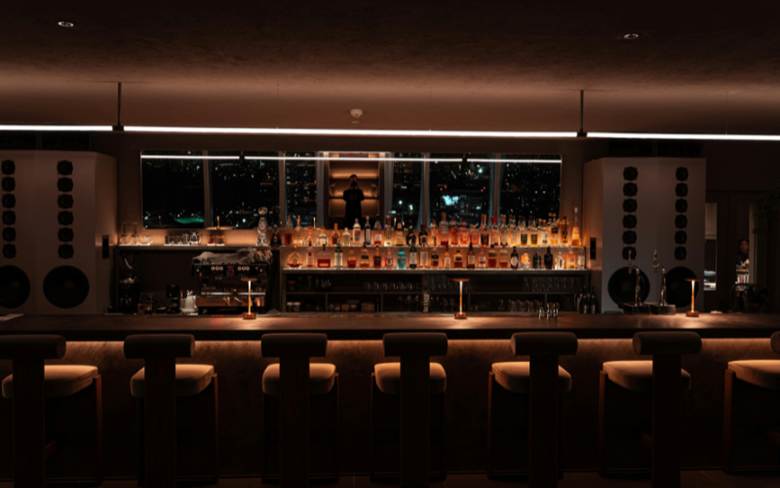 Modern Bar Interior Design