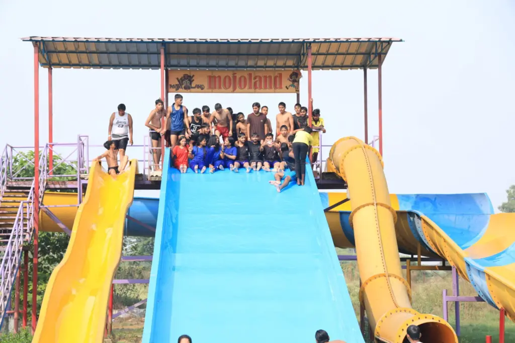 mojoland water park