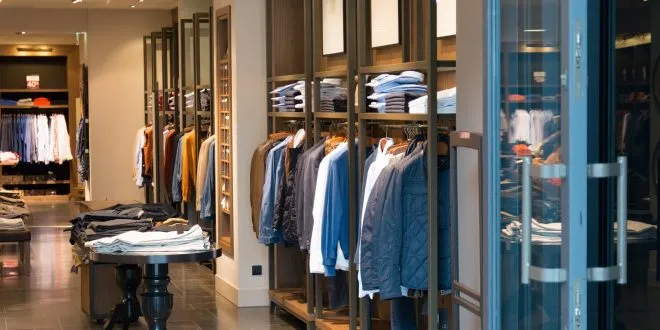 Boutique Clothes Indoors 264554 1