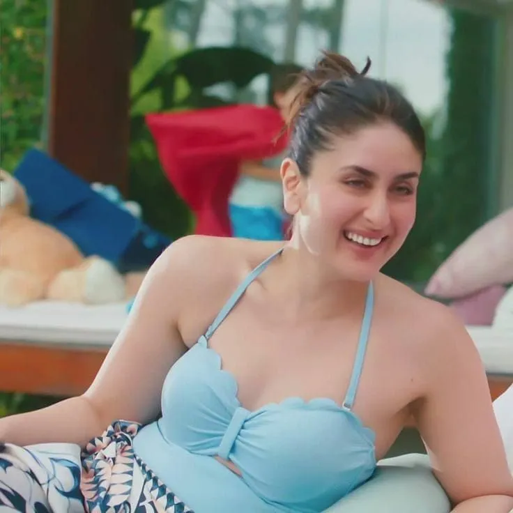 Kareena Kapoor sexy