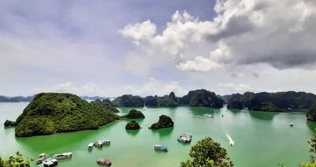 The Best Ha Long Bay Tours for All
