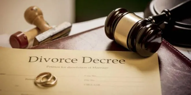 hire a divorce lawyer