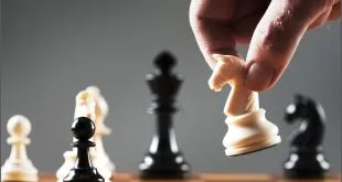 play chess
