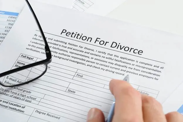 Divorce Lawyer