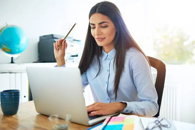 Managing a Successful eCommerce Business