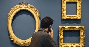 Adding Elegance to Your Home with Gold Mirror Wall Decor