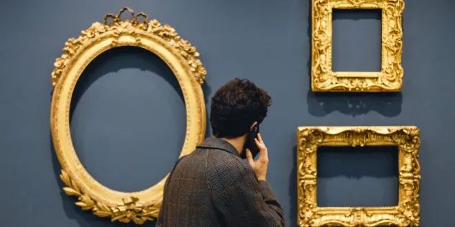 Adding Elegance to Your Home with Gold Mirror Wall Decor