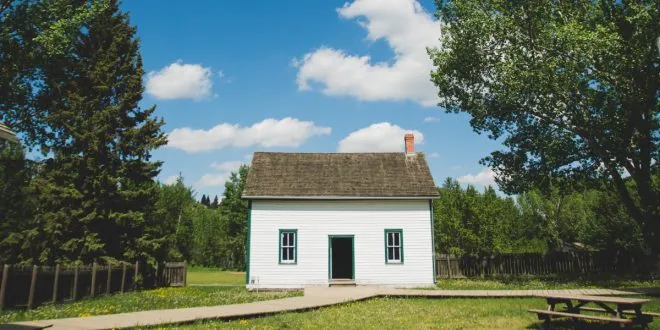 How Much Do You Lose Selling a House As Is