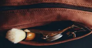 Men's Grooming Kit