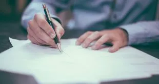 Divorce Lawyer Consultation