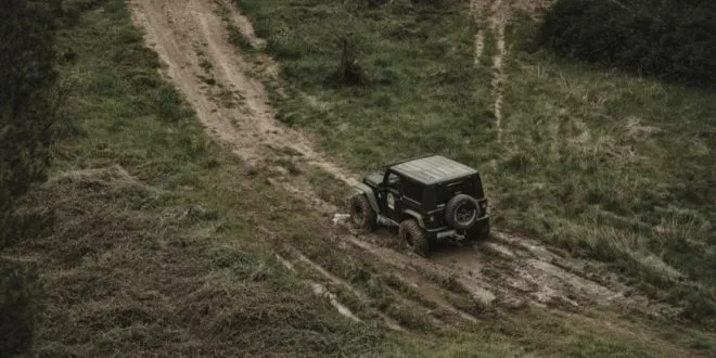 offroad ervaring bij het marathon meer met 4x4 voertuigen en lunch naar een griekse taverne