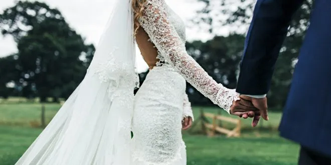 Wedding dress